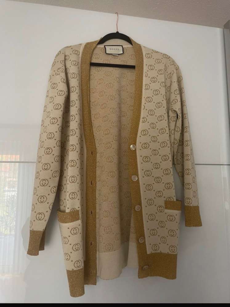 Gucci sveter