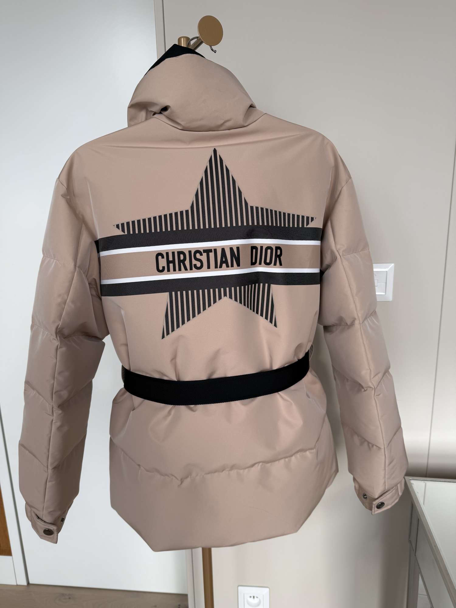 Christian Dior bunda