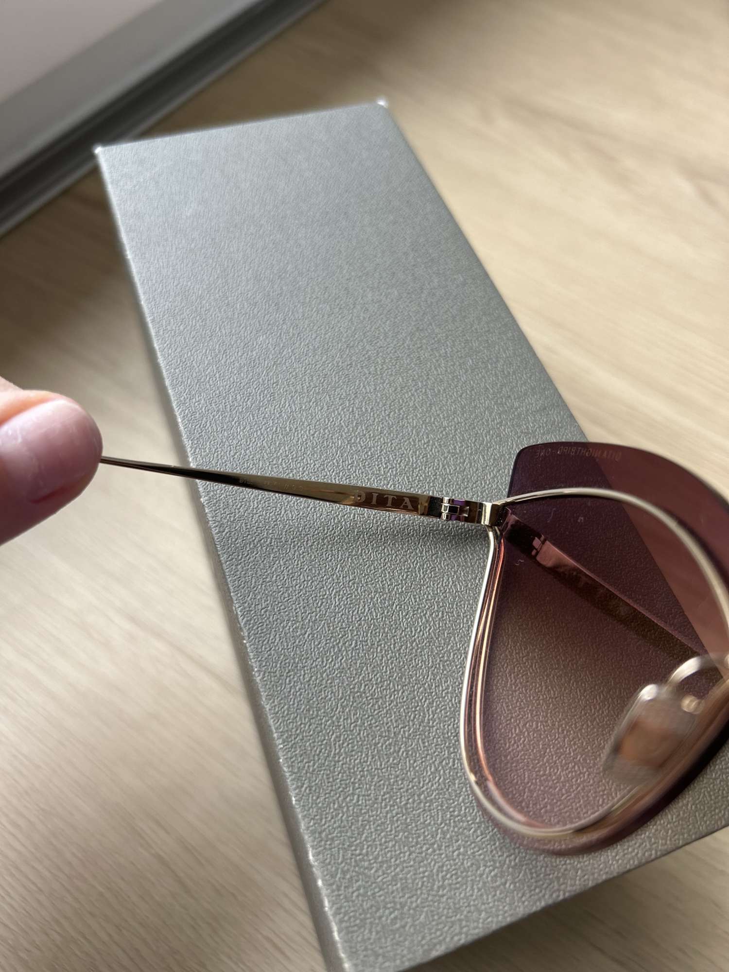 Dita Nightbird jedna