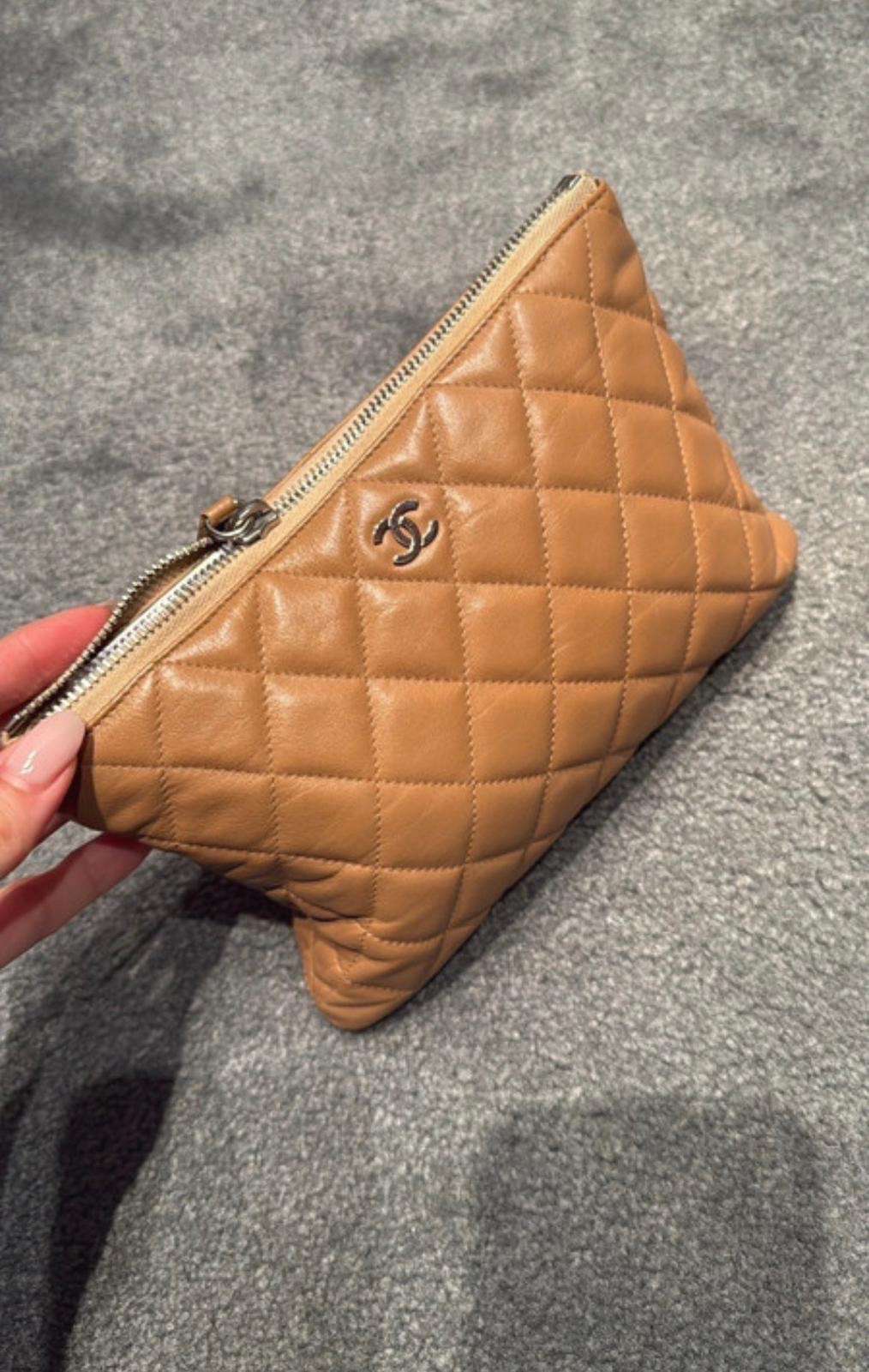 Chanel clutch