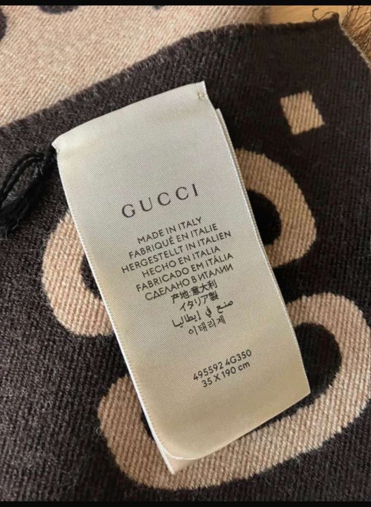 Gucci šál
