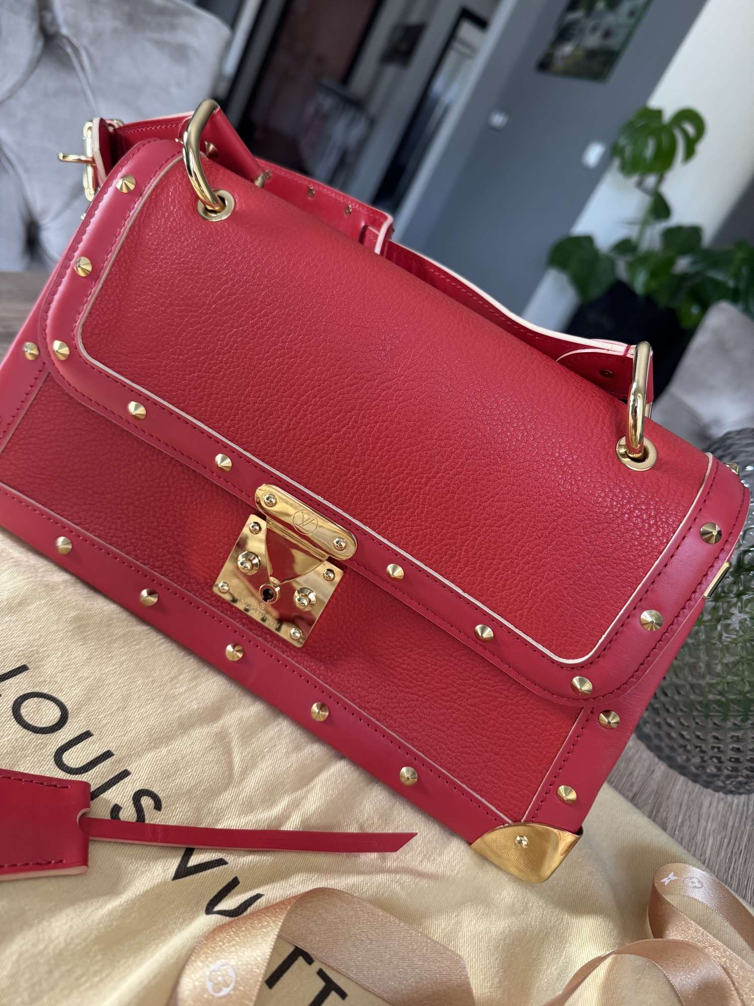 Louis Vuitton Suhali shoulder bag