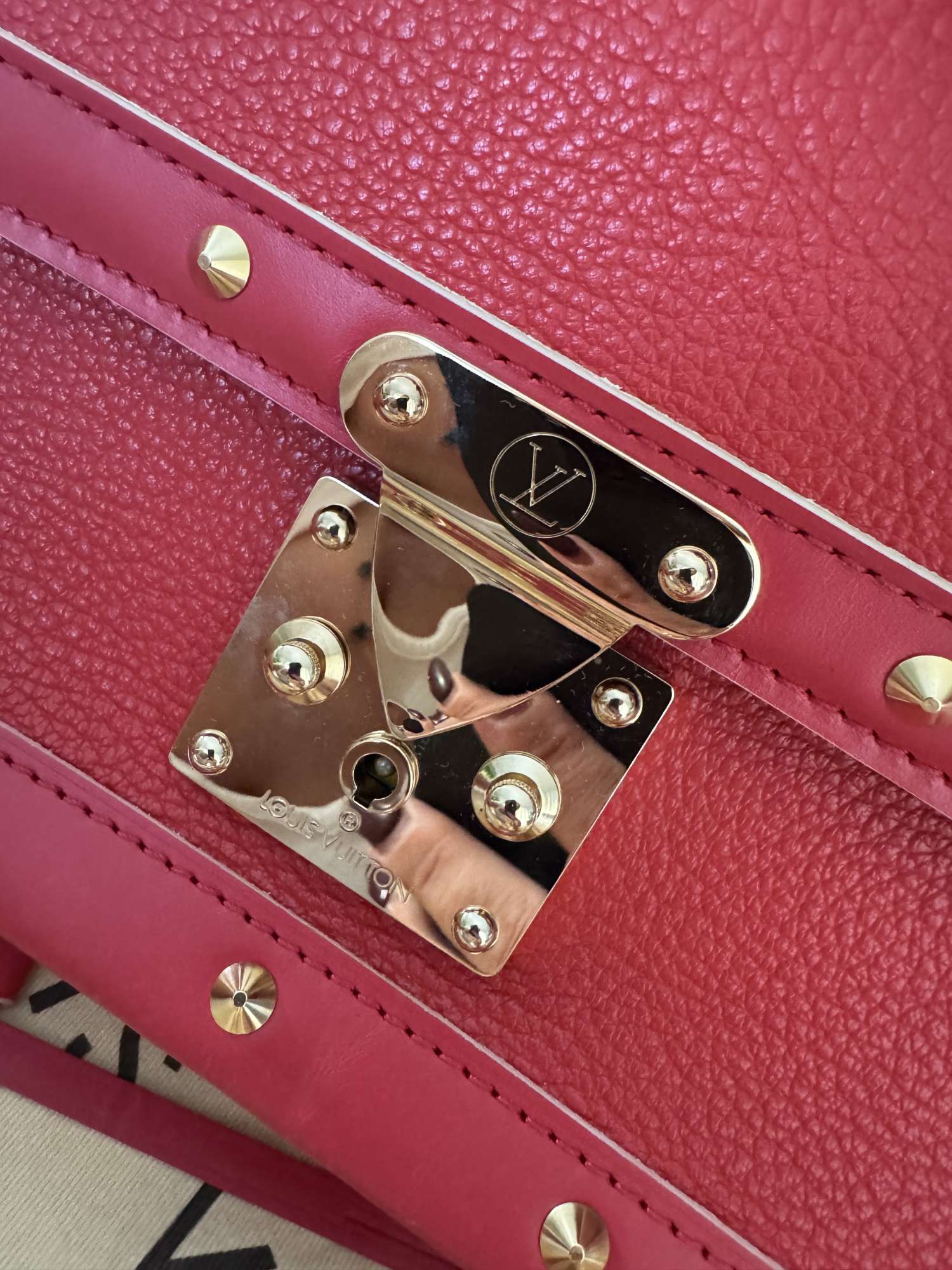 Louis Vuitton Suhali shoulder bag