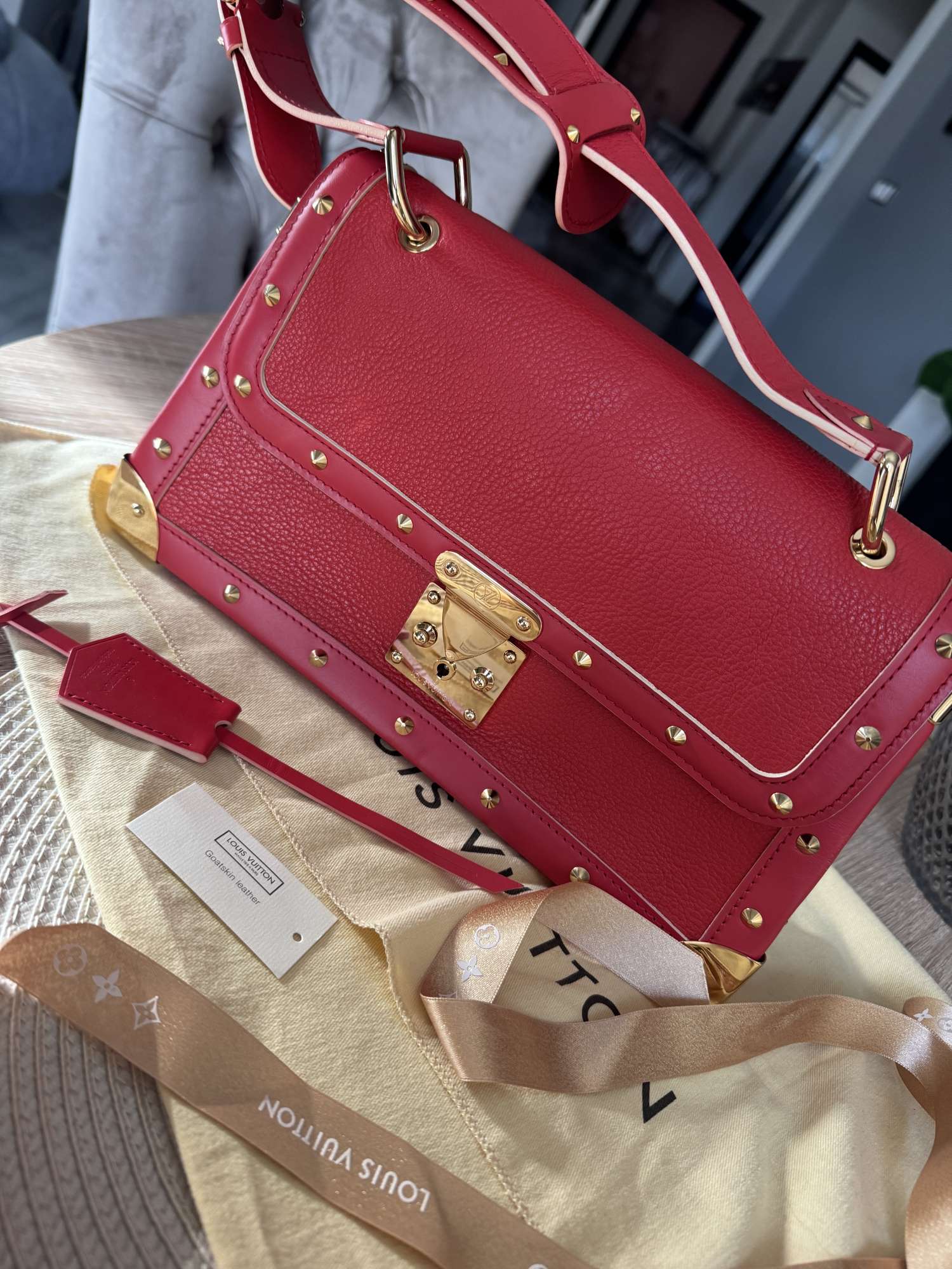 Louis Vuitton Suhali shoulder bag