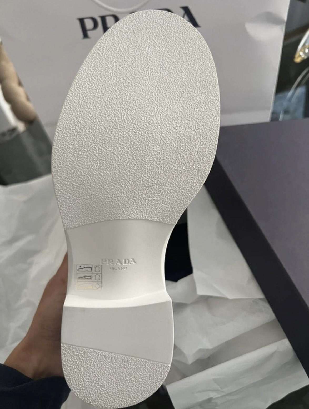 Prada mokasiny
