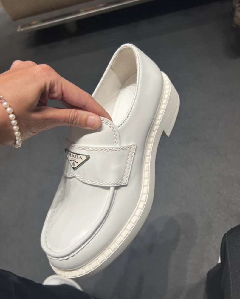 Prada mokasiny