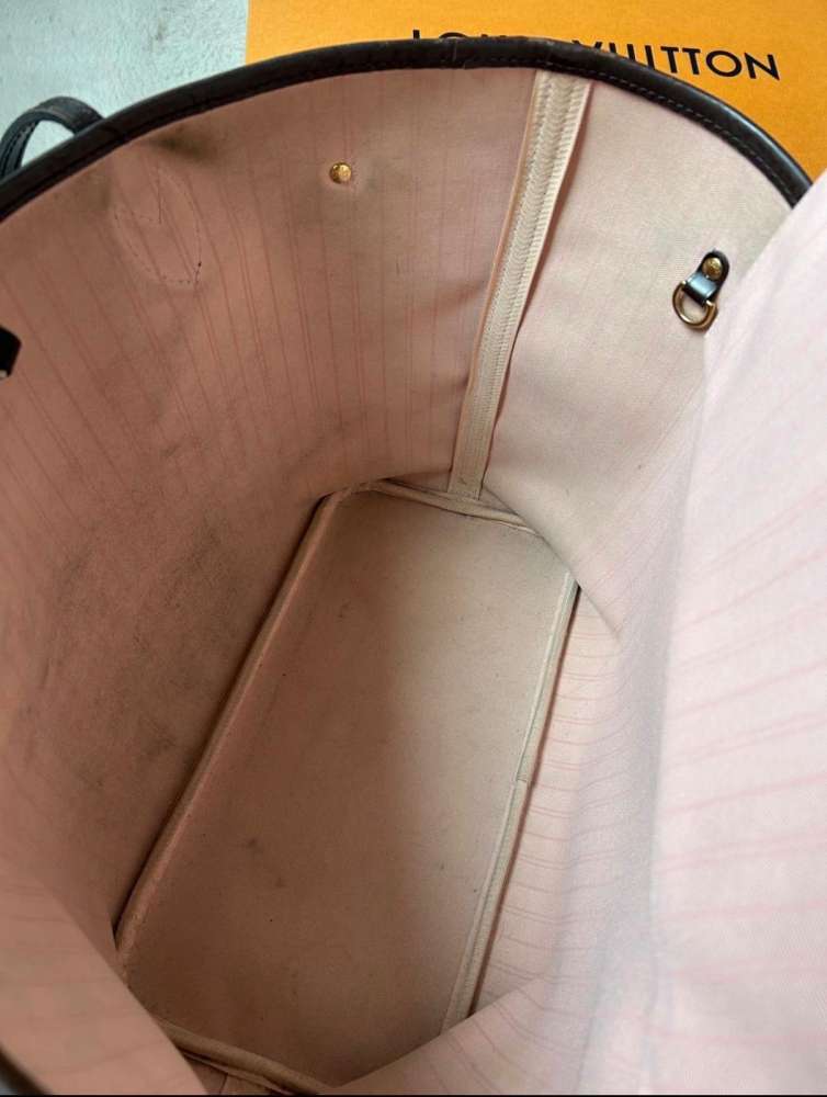 Louis Vuitton neverfull