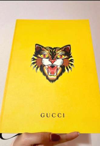 https://www.vipluxury.sk/Gucci zápisník