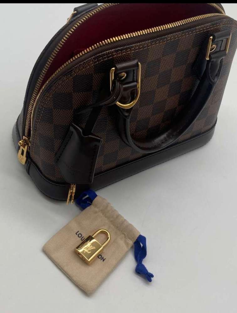 Louis Vuitton alma