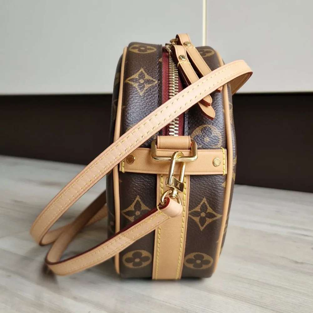 Louis Vuitton Chapeau Boite Souple PM