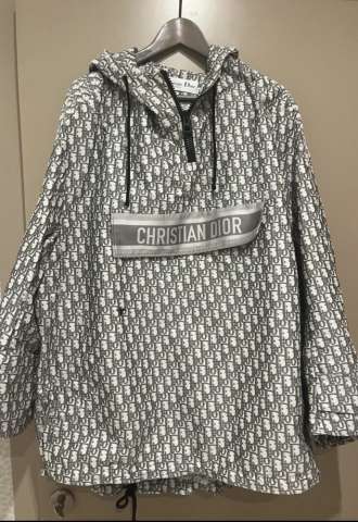 https://www.vipluxury.sk/Christian Dior anorak bunda