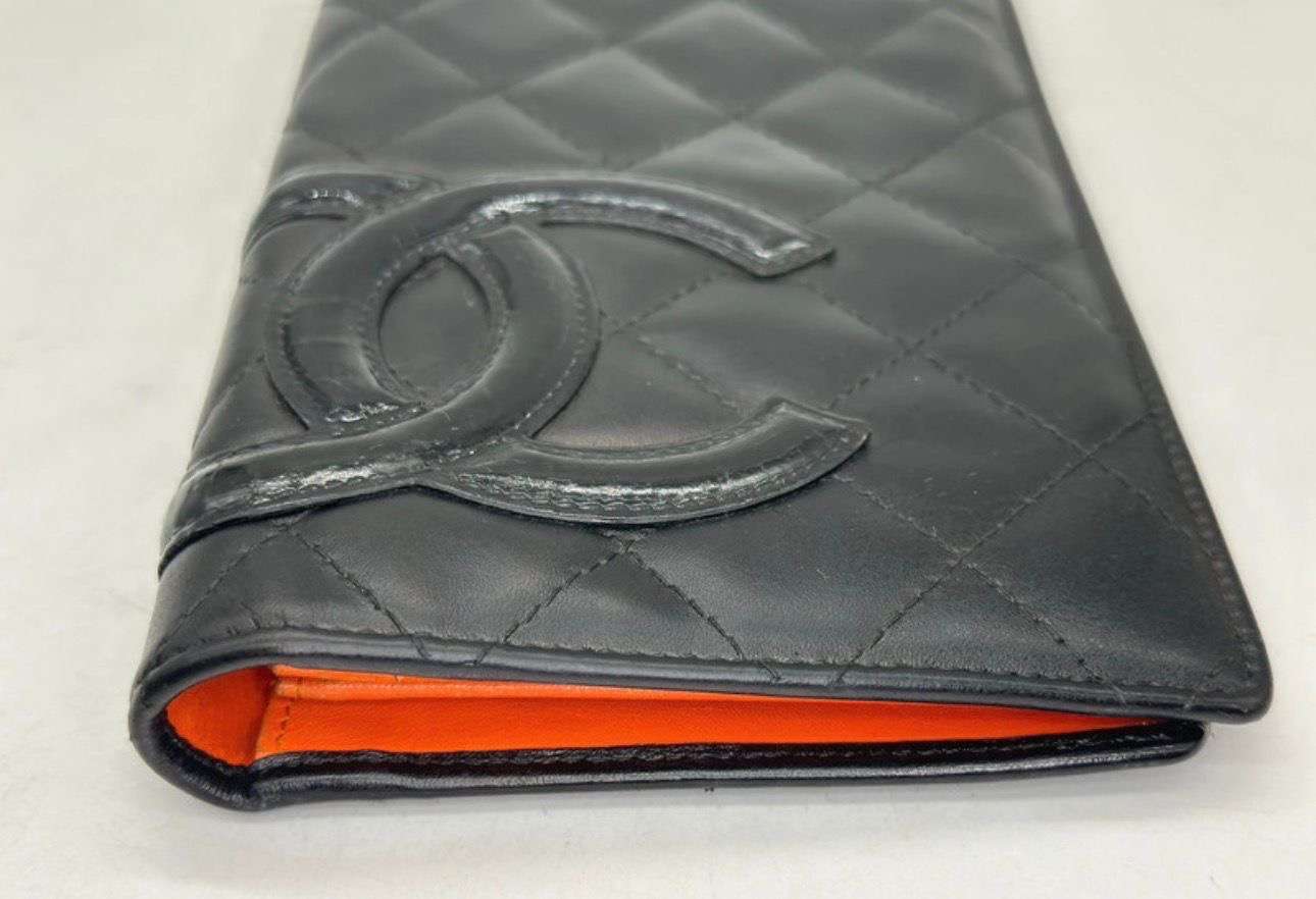 Chanel obal