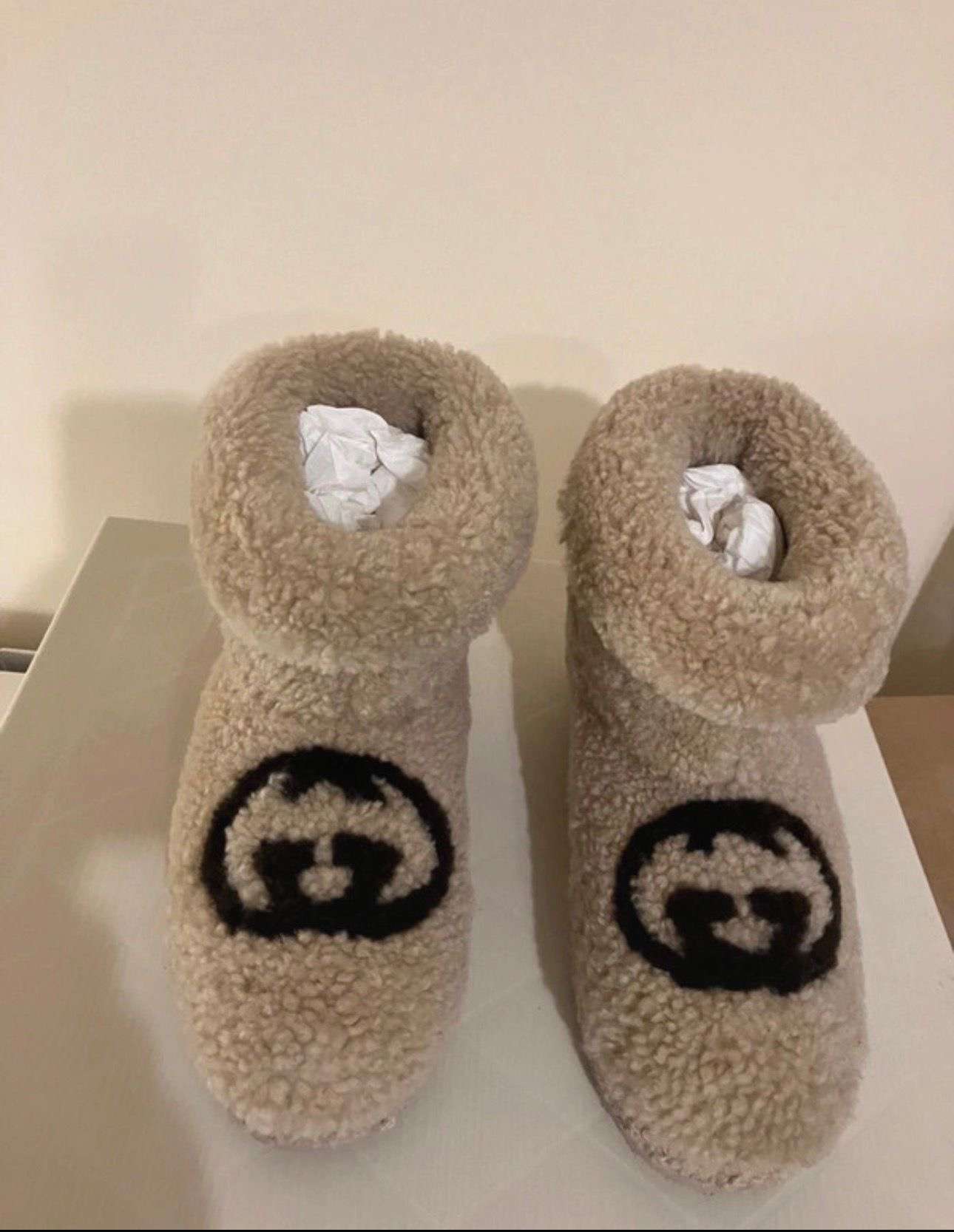 Gucci snehule