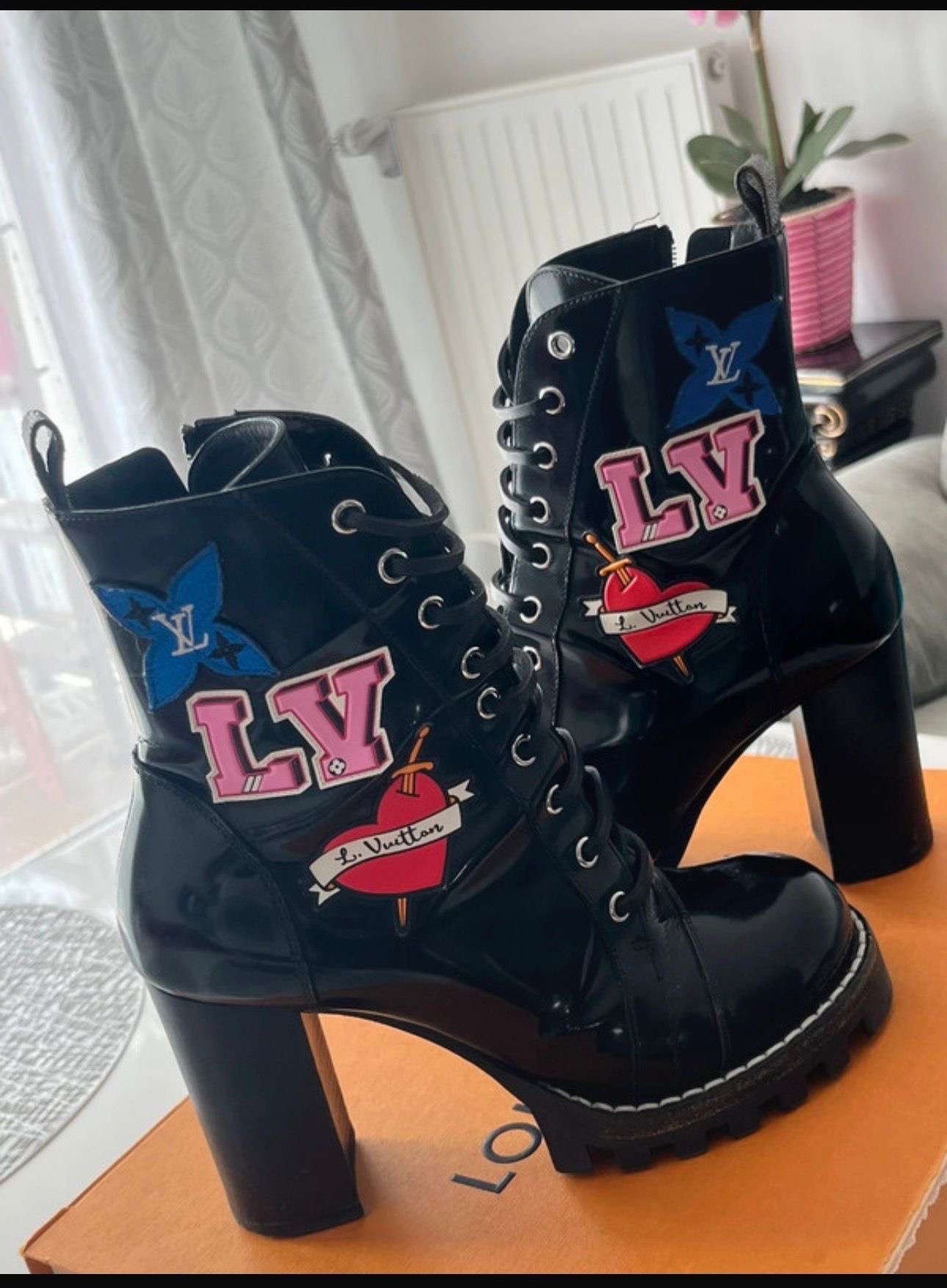 Louis Vuitton kontíčky