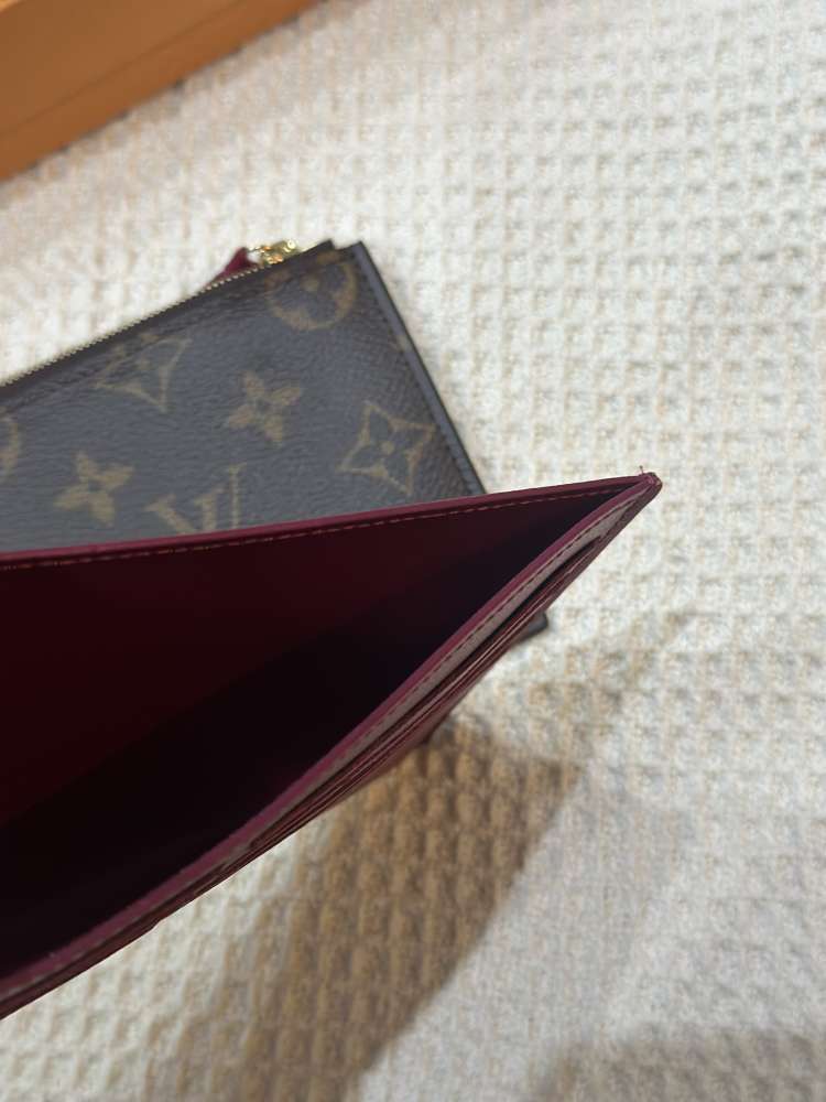 LV Card holder & pochette