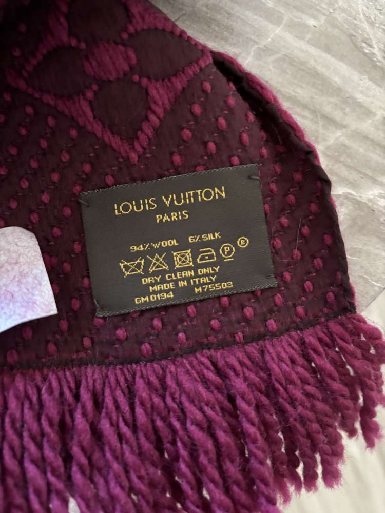 Louis Vuitton Logomania šál