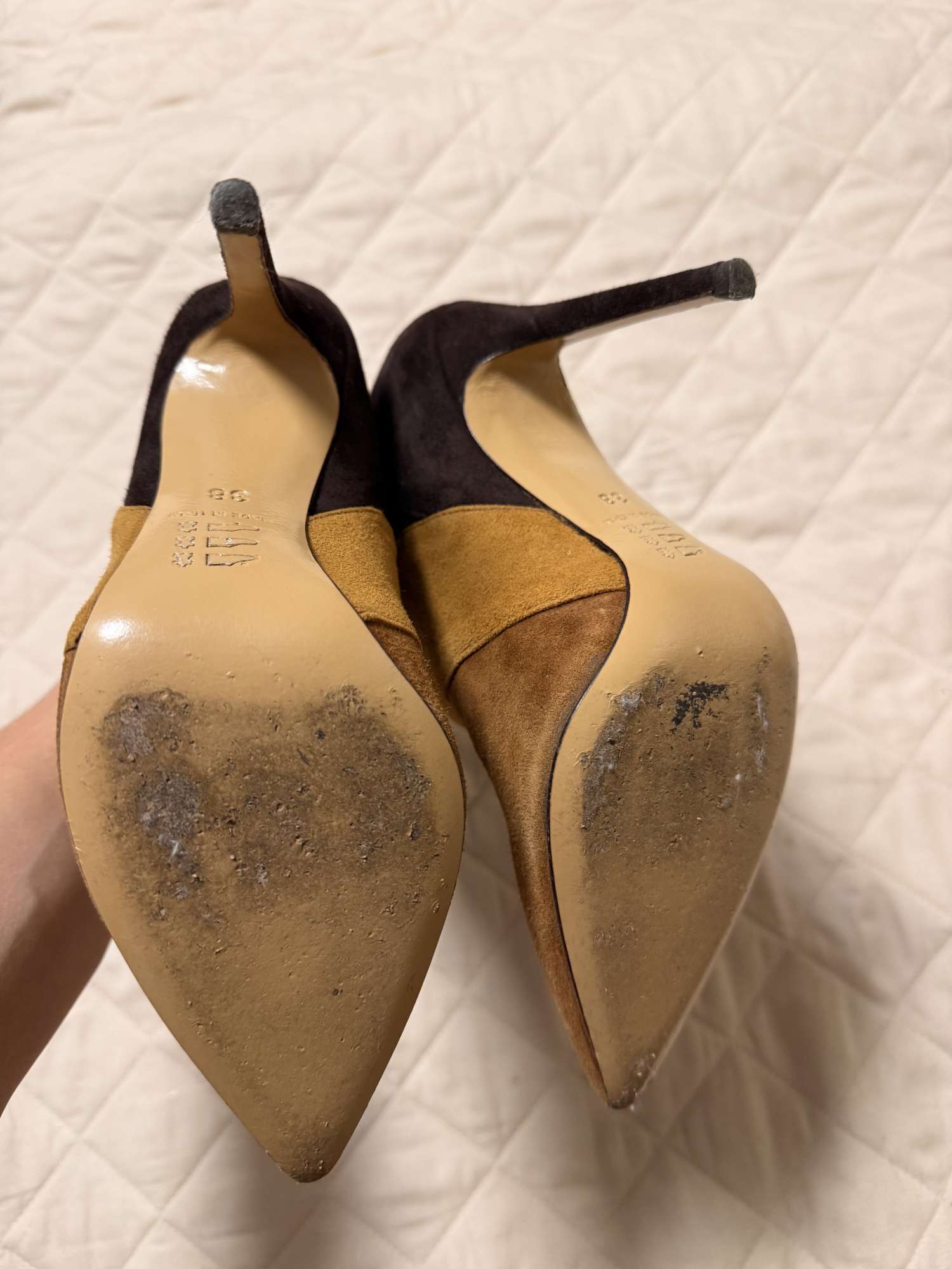 OVYÉ Semišové poltopánky