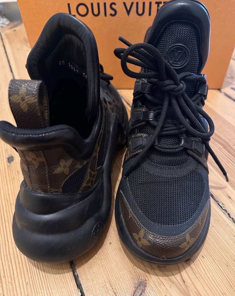 Louis vuitton archlight