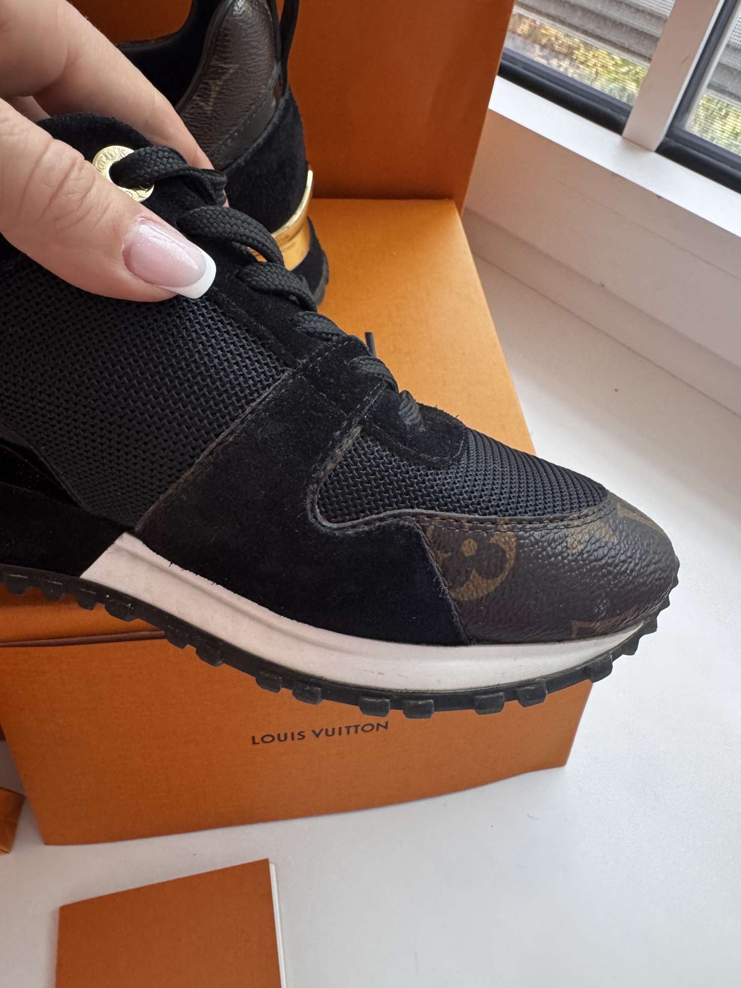 Louis Vuitton run away tenisky