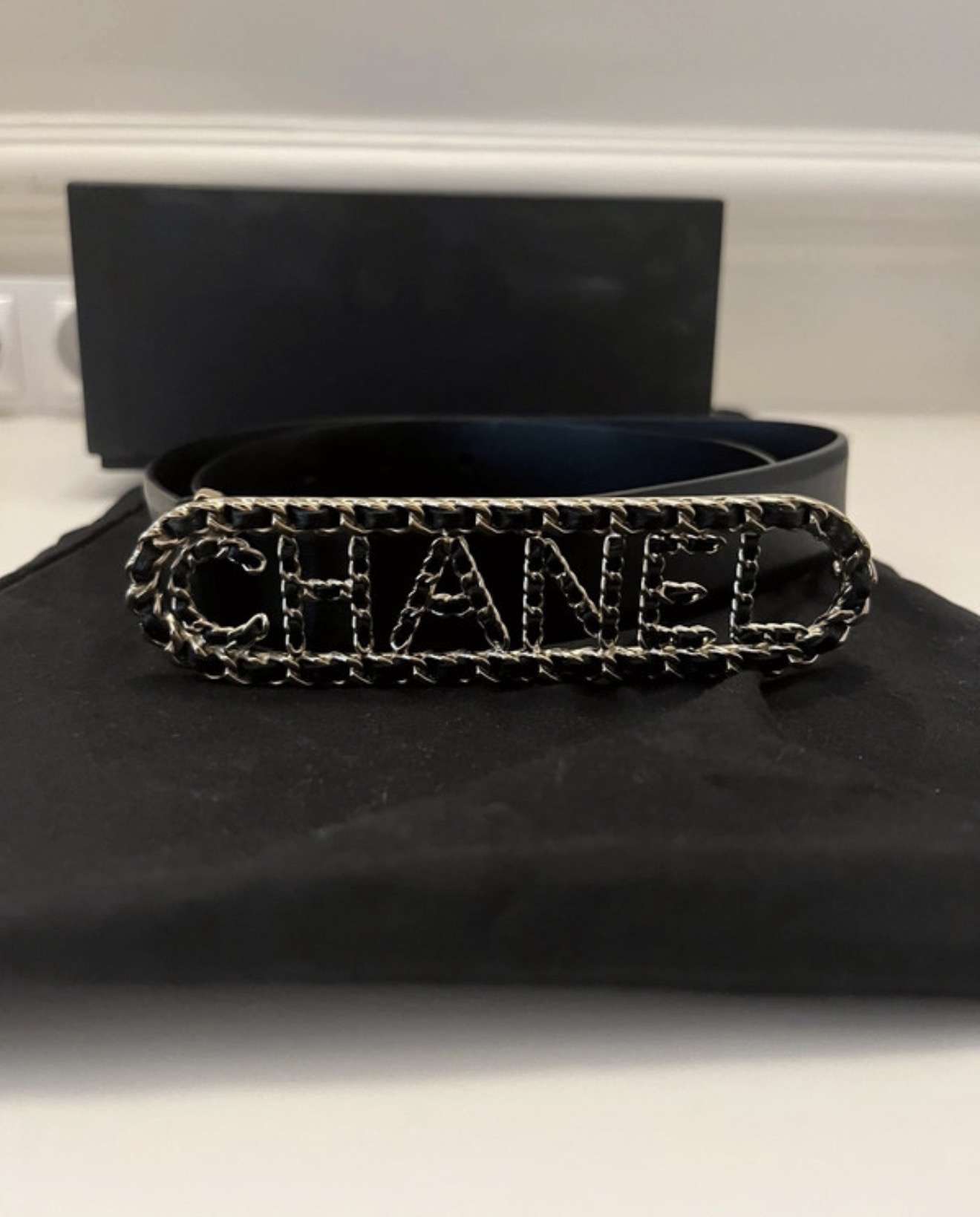 Chanel opasok