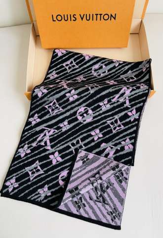 https://www.vipluxury.sk/LOUIS VUITTON KRÁSNY ŠÁL