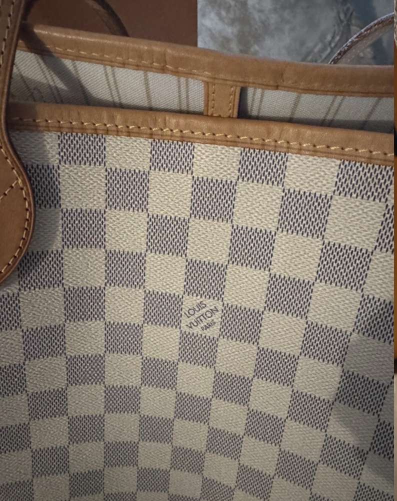 Louis Vuitton Neverfull MM