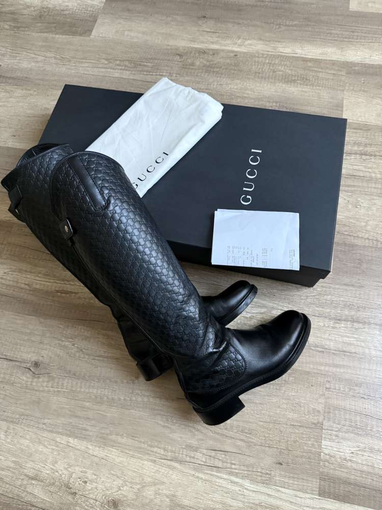 Krásne kožené čižmy Gucci