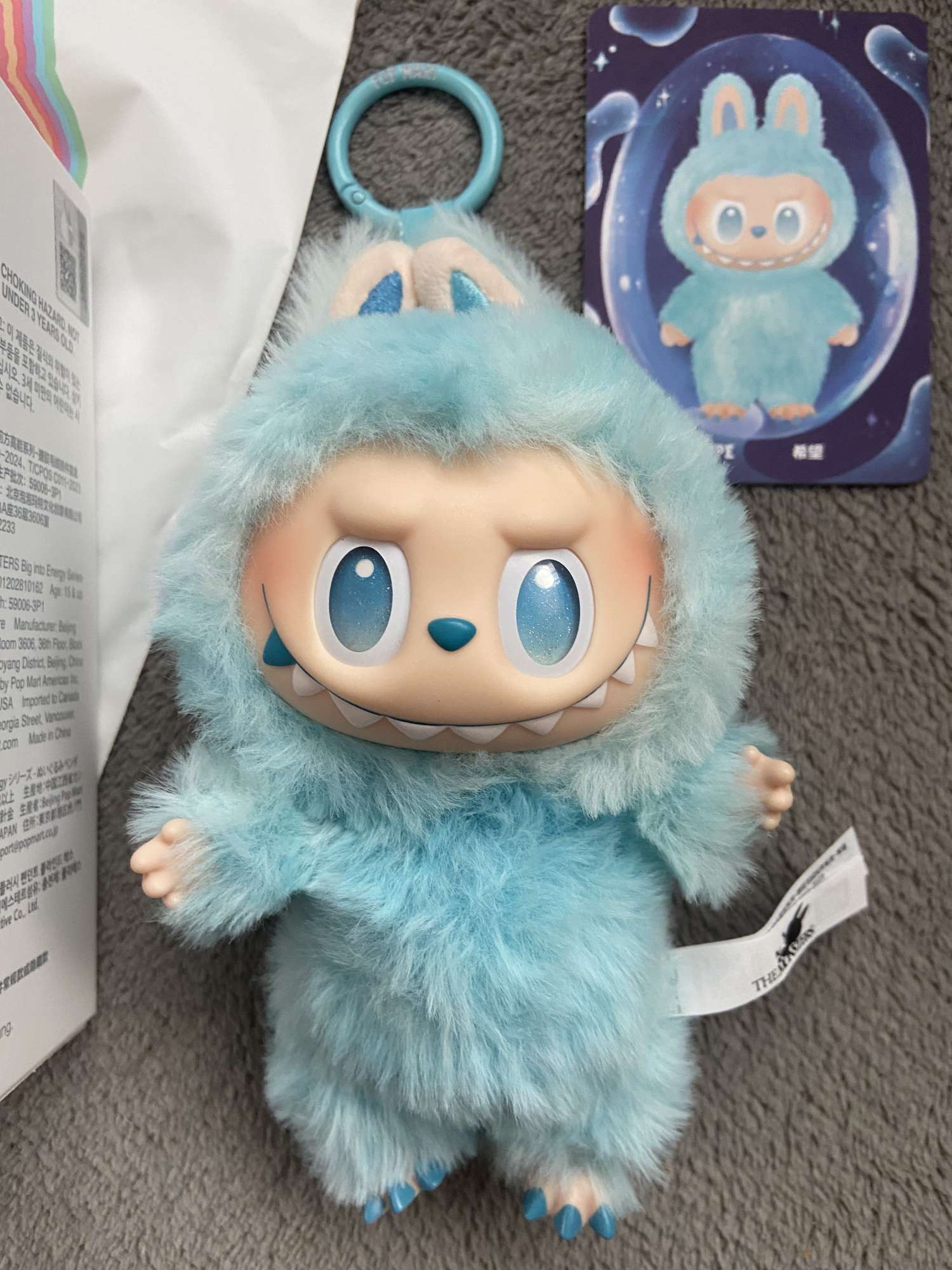 Labubu modry popmart