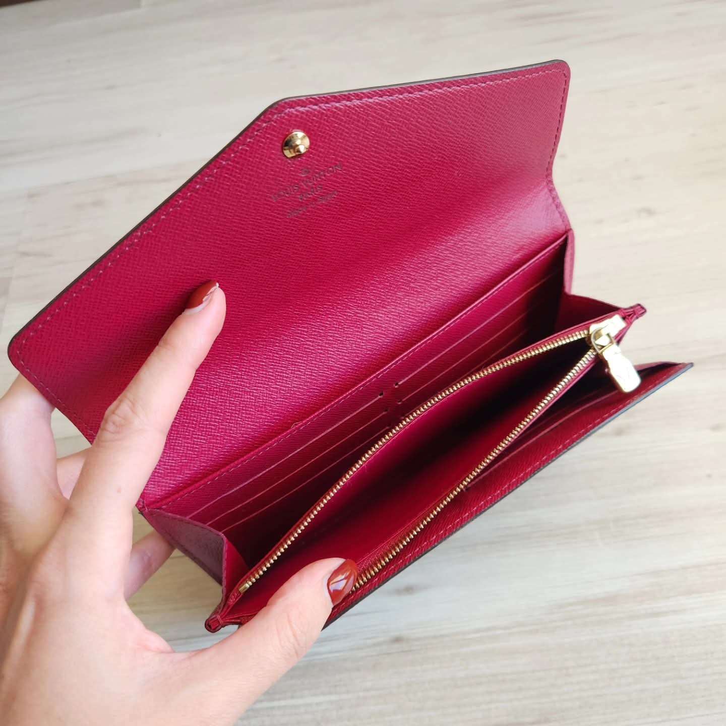 Louis Vuitton Sarah