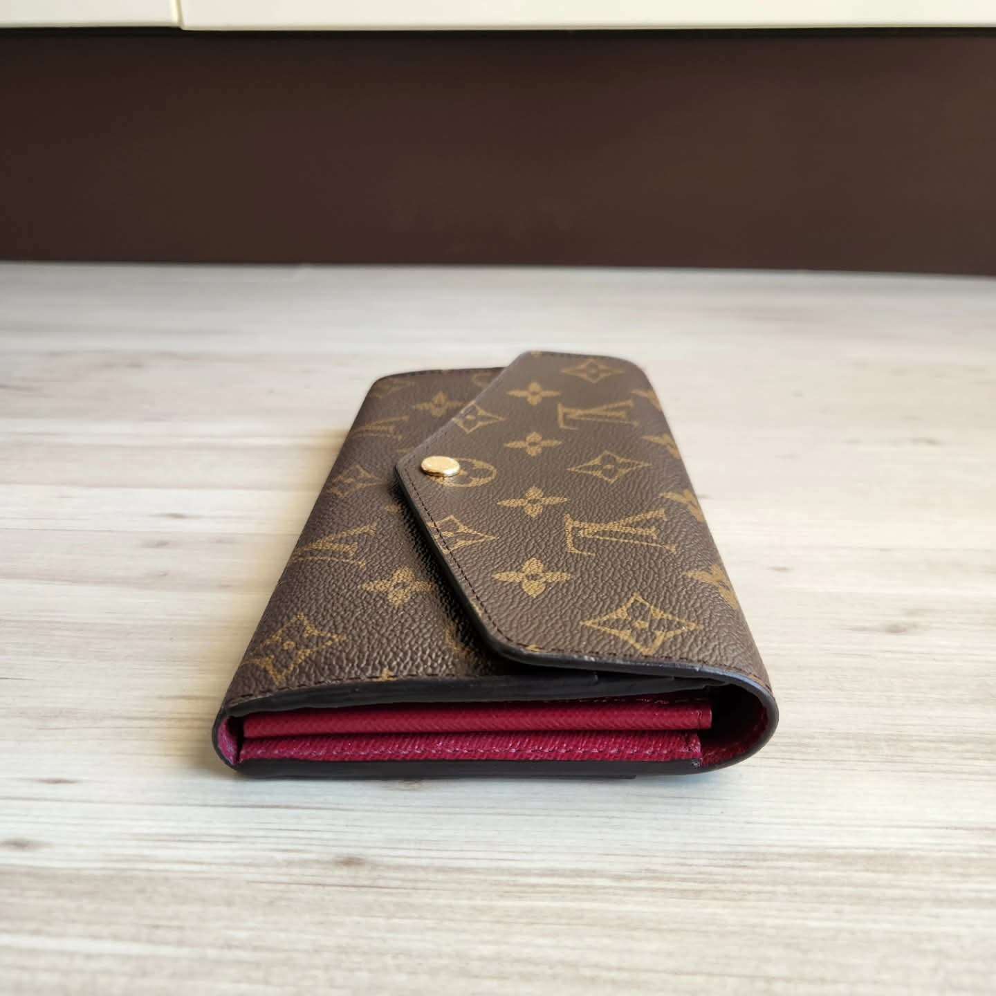 Louis Vuitton Sarah