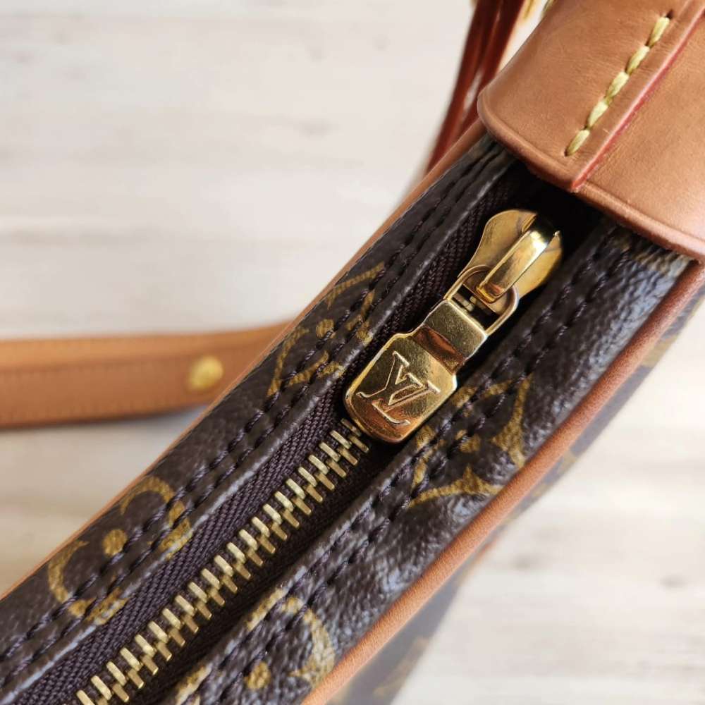 Louis Vuitton Loop