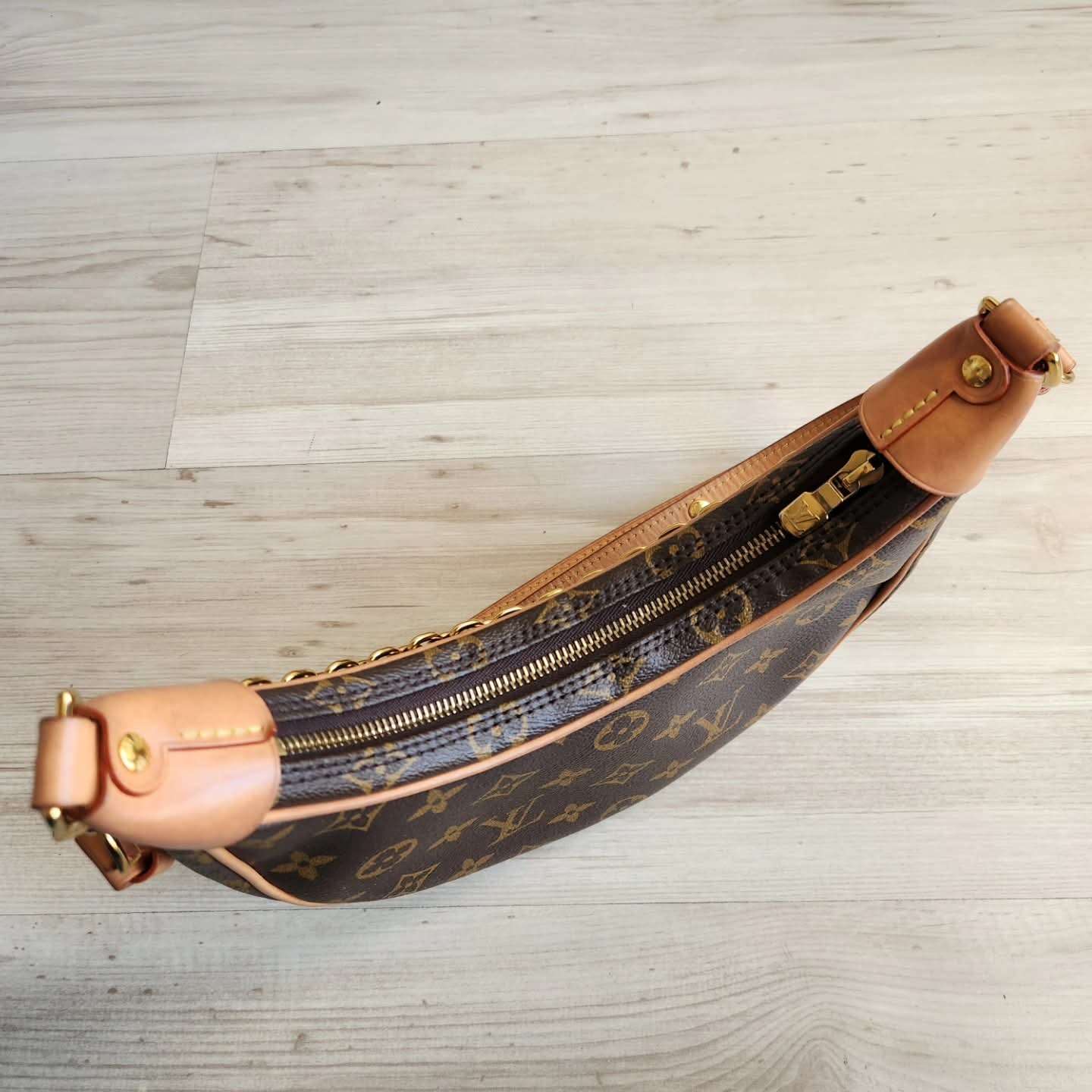 Louis Vuitton Loop