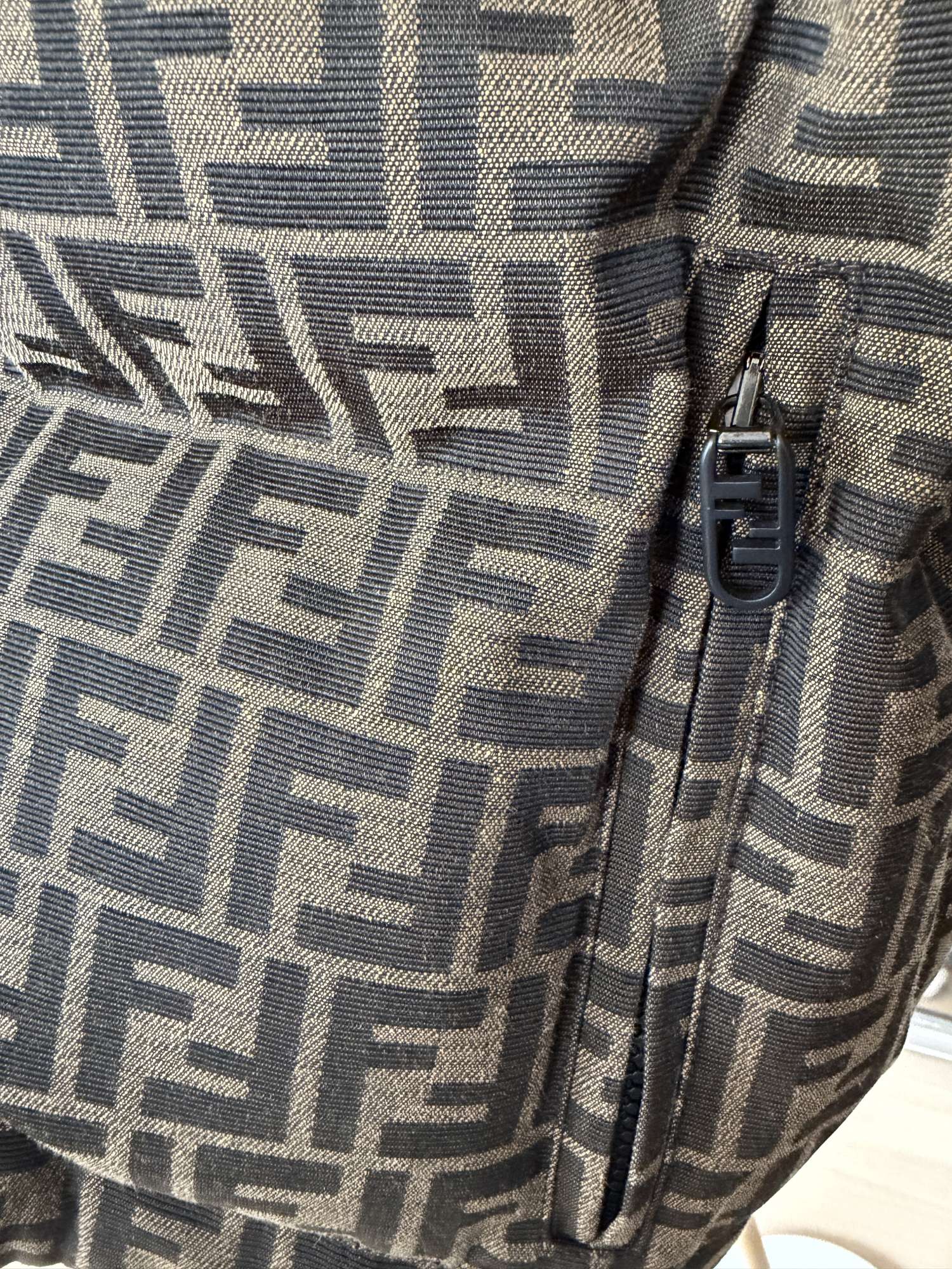 Fendi bunda