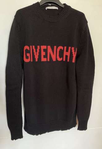 https://www.vipluxury.sk/Givenchy