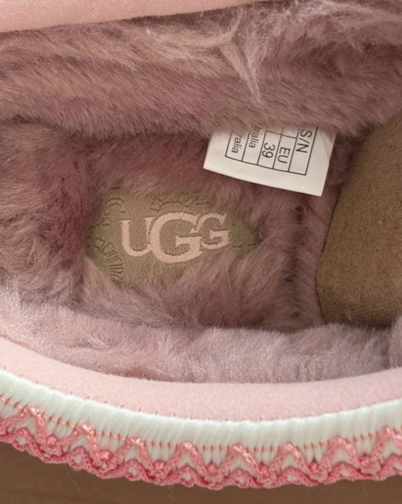 Ugg