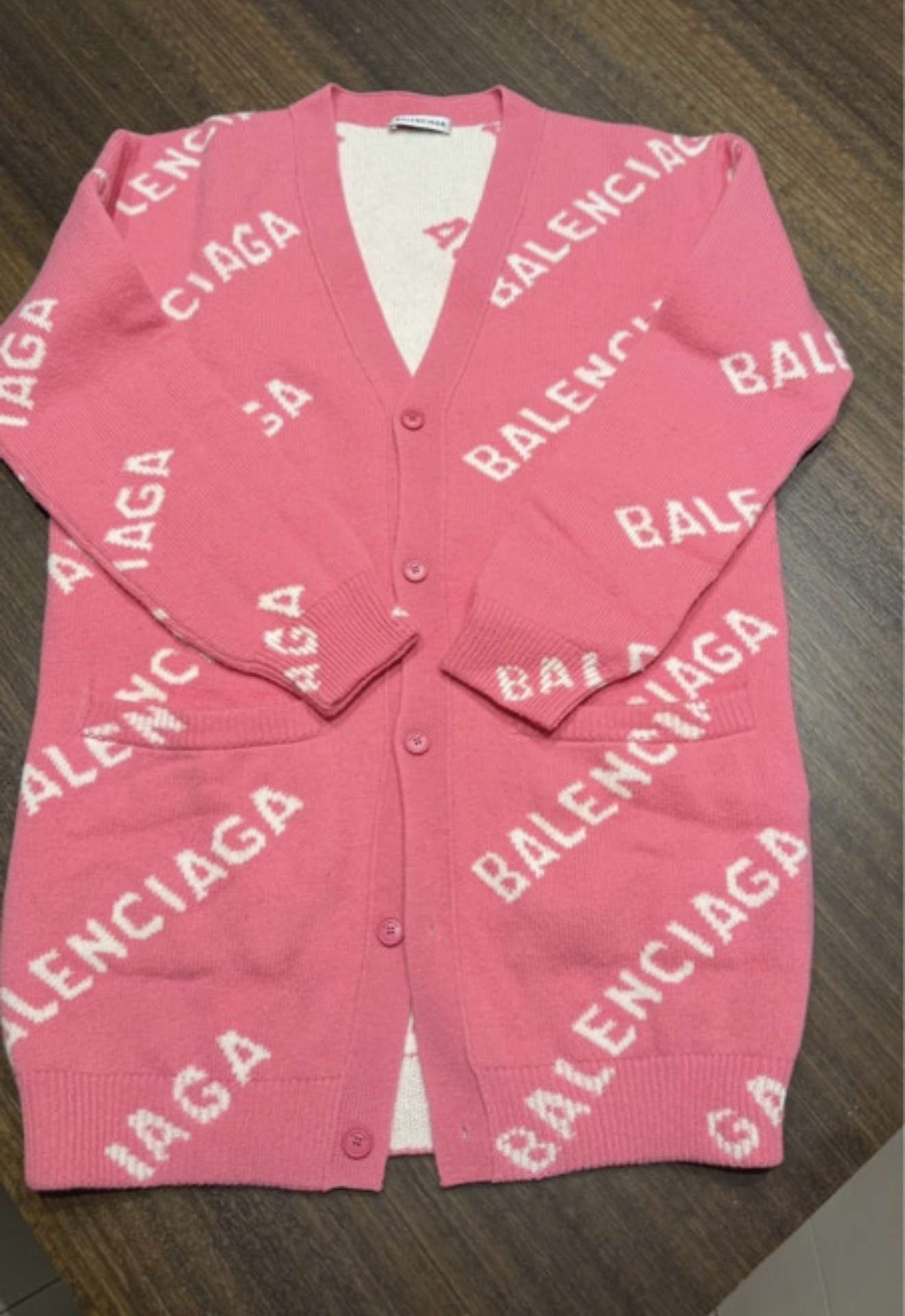 Balenciaga sveter
