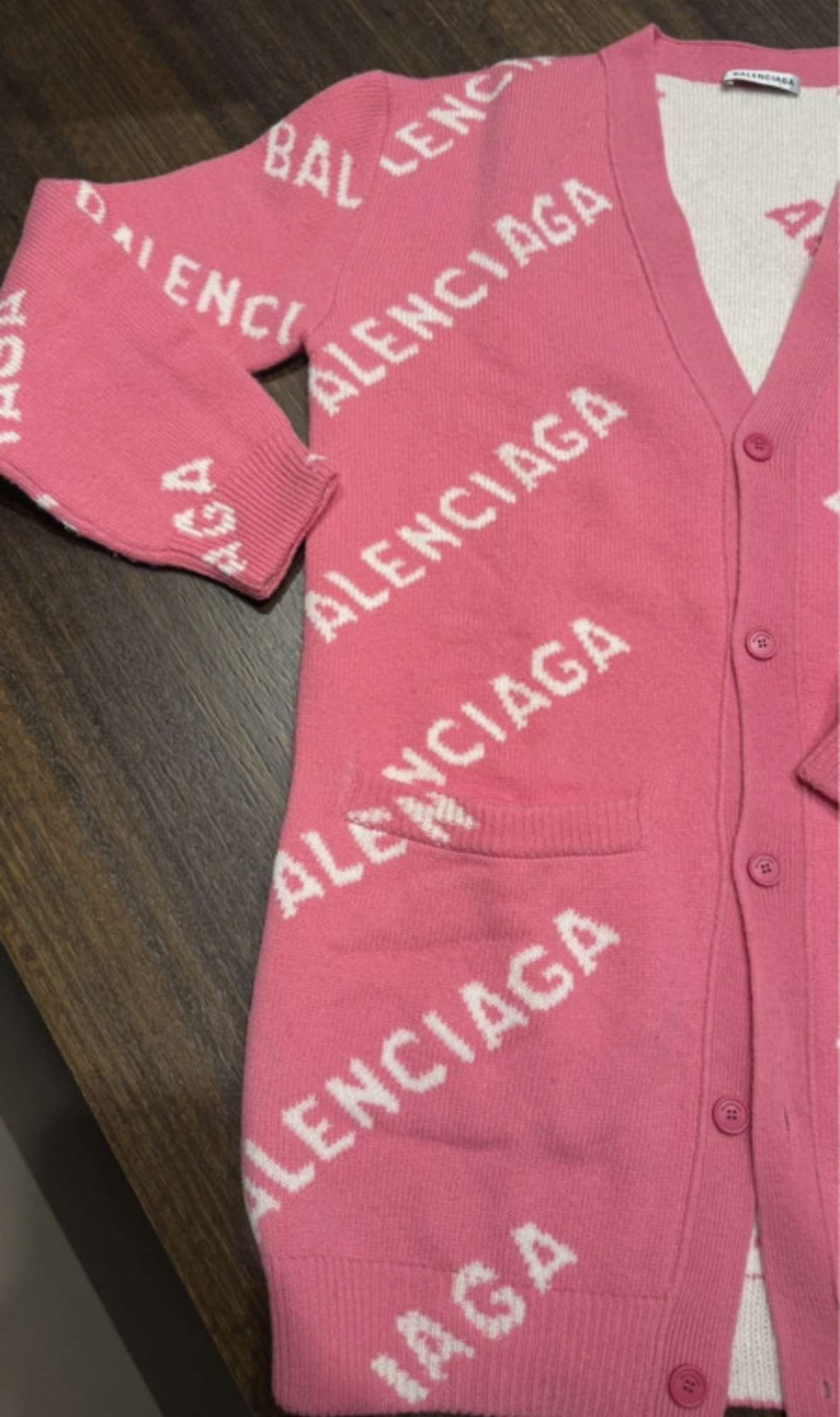 Balenciaga sveter