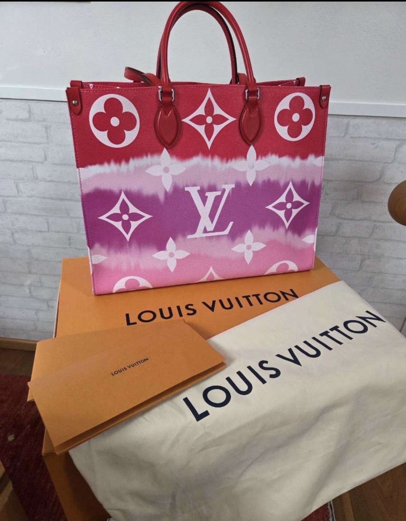 Louis Vuitton Onthego GM