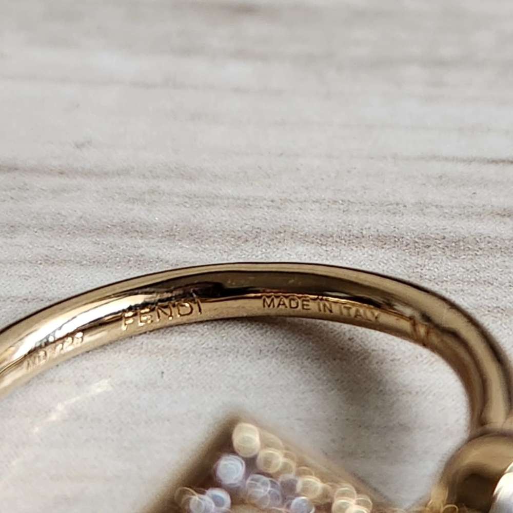 Fendi prsten