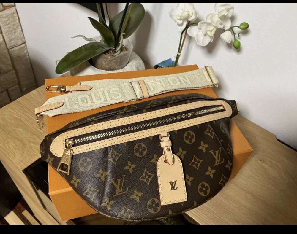Louis Vuitton Bumbag
