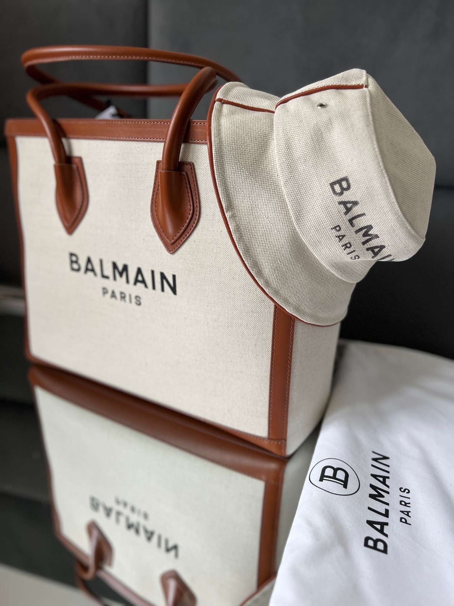 Balmain dámsky klobúk