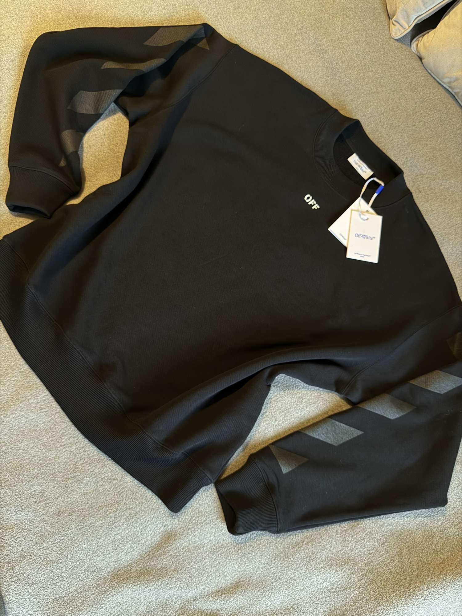 Off-White mikina S