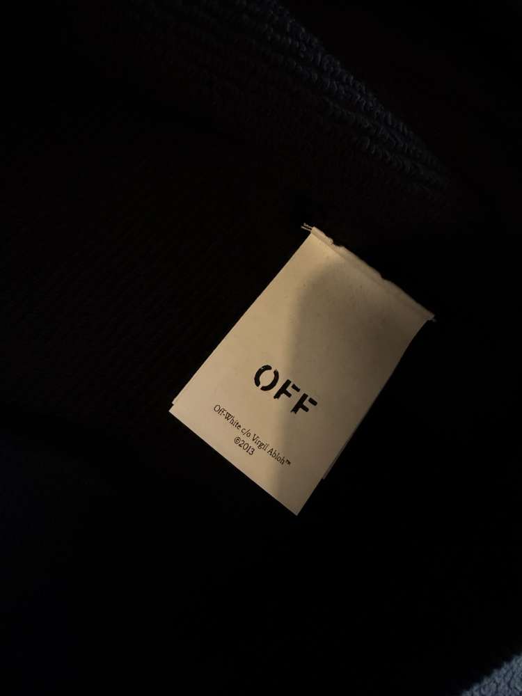Off-White mikina S