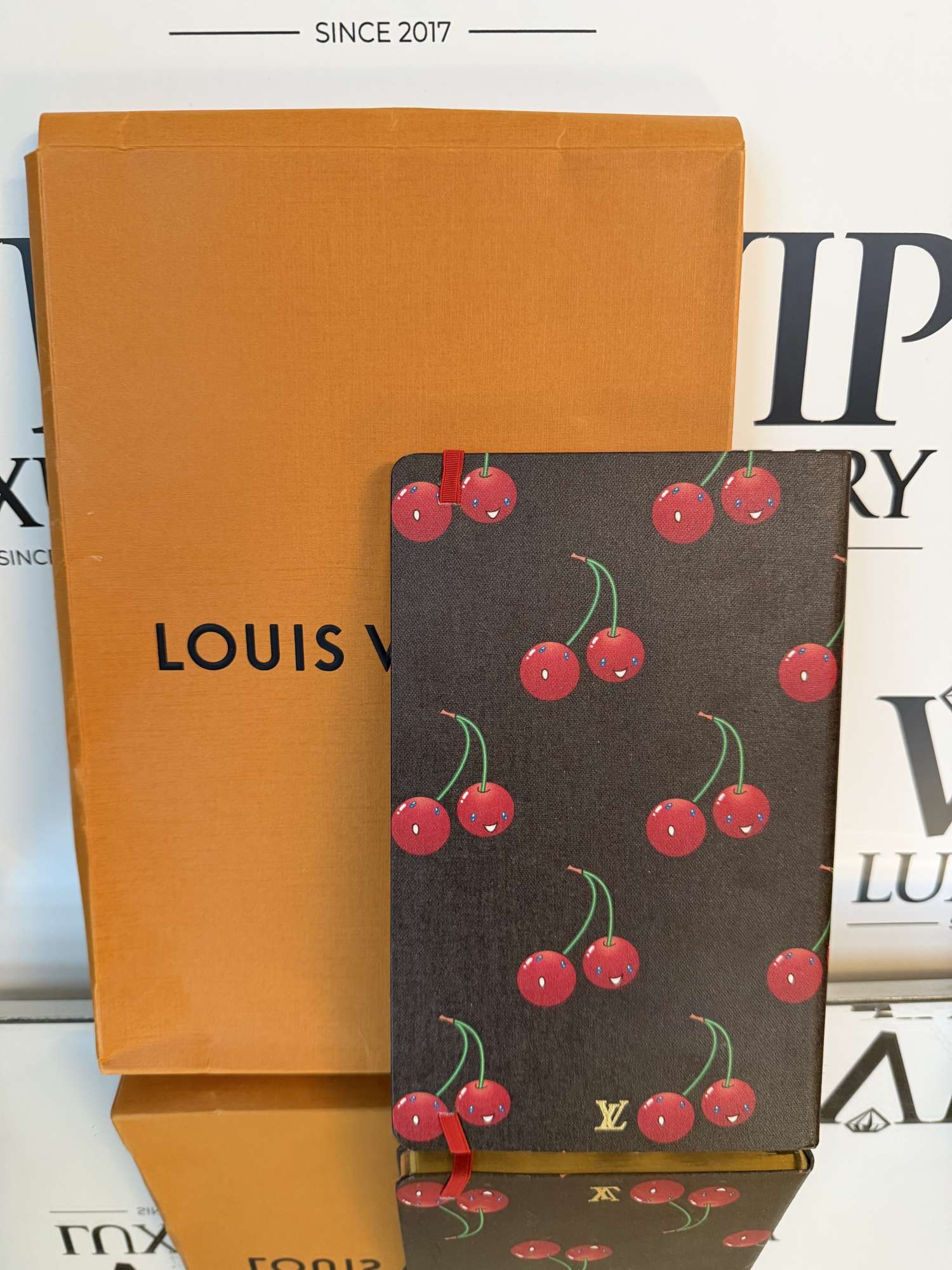 Louis Vuittonx Murakami zápisník