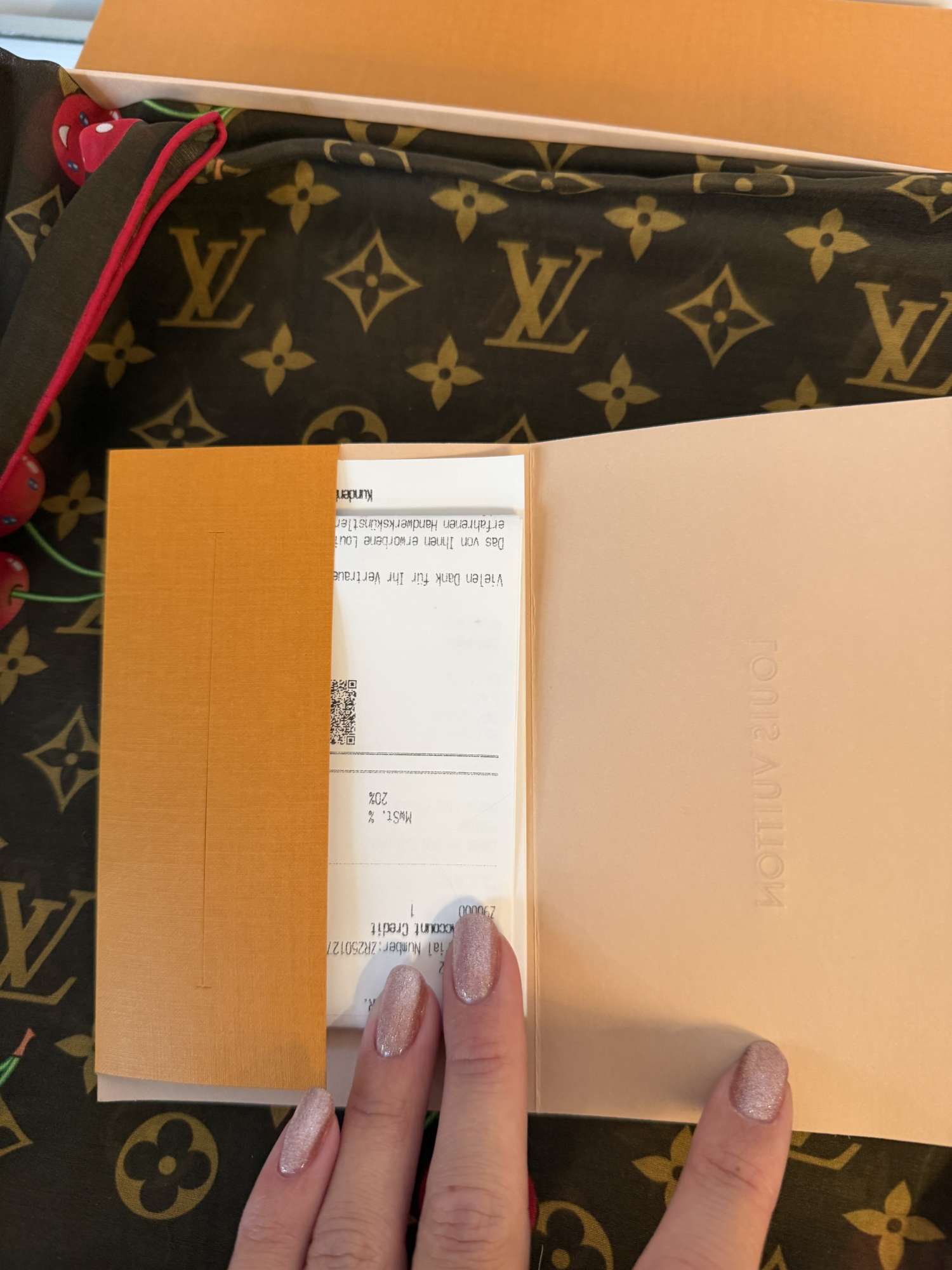 Louis Vuitton x Murakami šatka