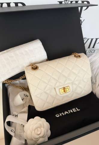 https://www.vipluxury.sk/Chanel 255 iconic bag
