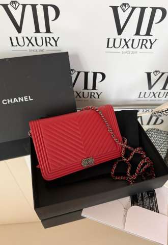 https://www.vipluxury.sk/Chanel boy WOC
