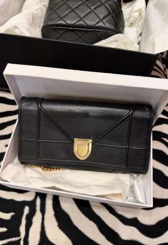https://www.vipluxury.sk/Dior crossbody