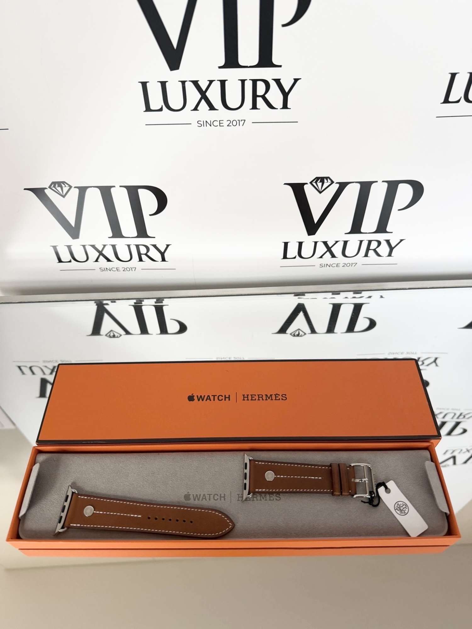 Hermes naramok na applewatch