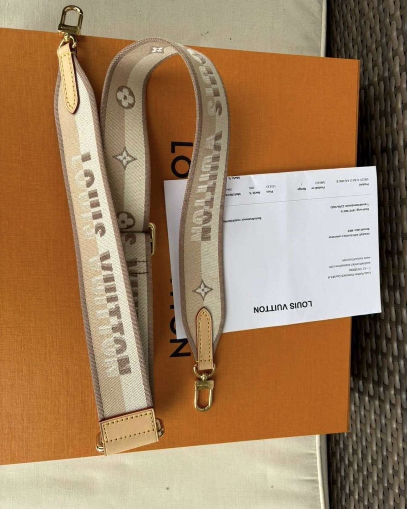 Dior strap